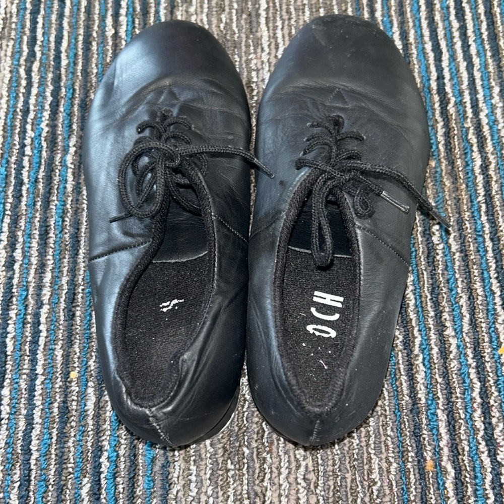 Kids tap shoes